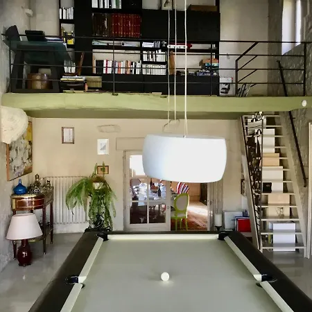 Villa Maison charentaise avec piscine 10 couchage *